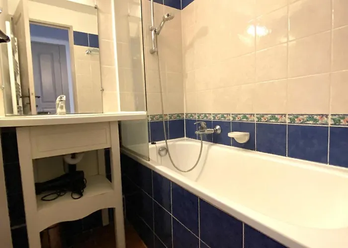 Cap Esterel : 2 Pieces, Vue Mer, Acces Piscines - Fr-1-504-663